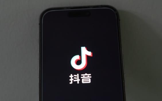 旅行视频怎么拍出有质感的内容？新手必学的三个技巧 - 美迪电商教育